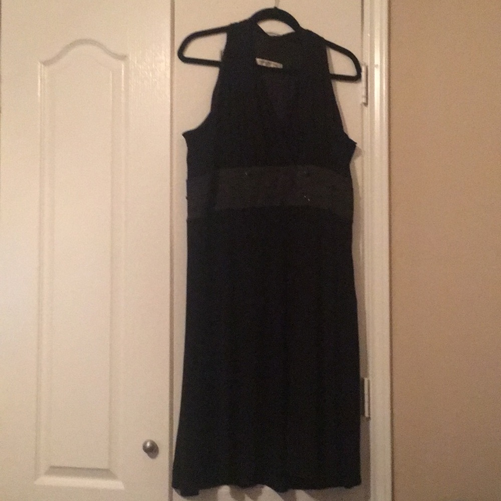 Evan Picone black halter dress